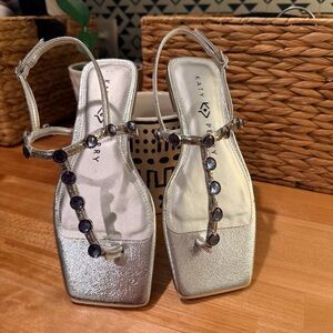 Katy Perry Camie Gemstone Sandals Silver Square Toe Navy Stone Women's 5.5 NWOT